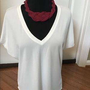 5/$20 Bundle🌷 White top